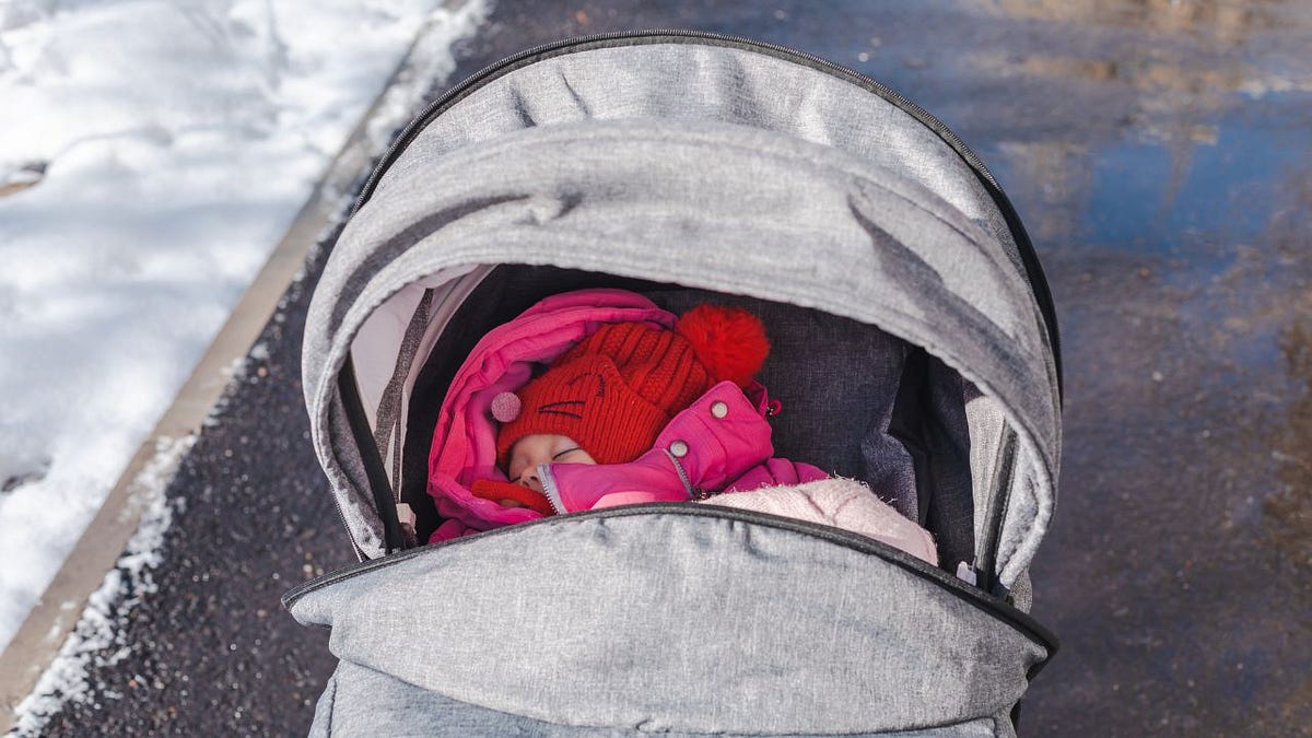 How to Keep Baby Warm in Stroller by Zainab Imad Medium