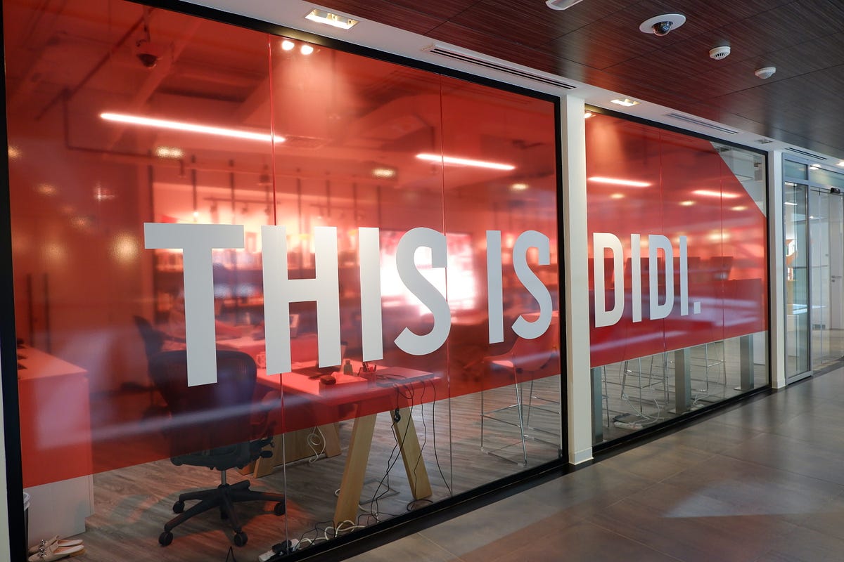 No Shelf Required. How the Library is shaping ELearning… by DIDI