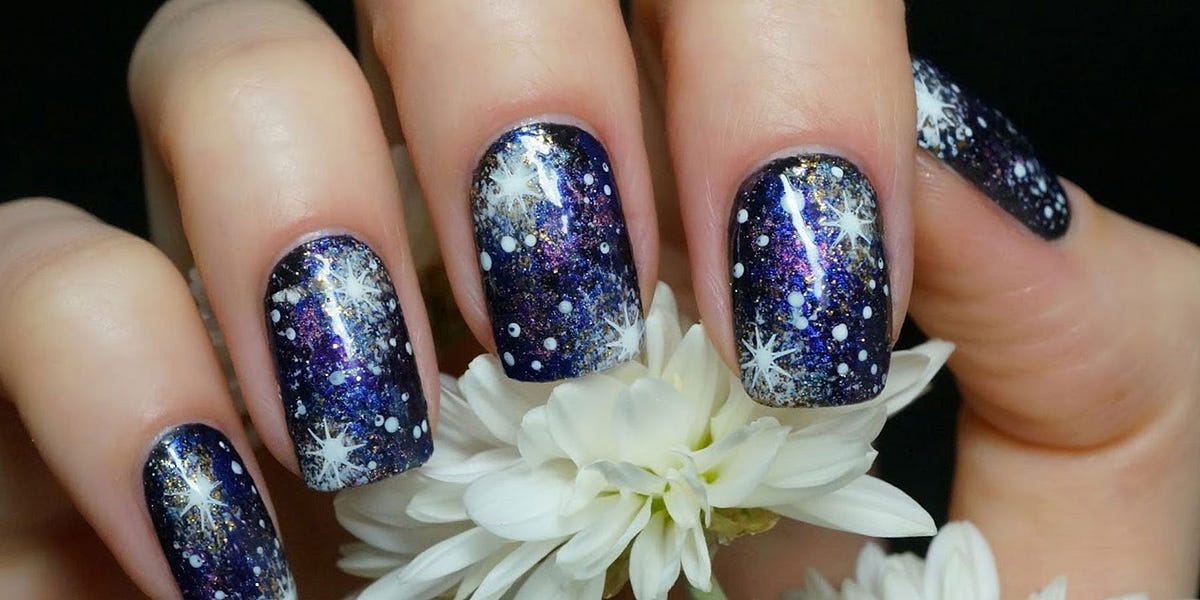 Differences Between Acrylic, Gel, SNS, and Shellac Nails by Dorothy