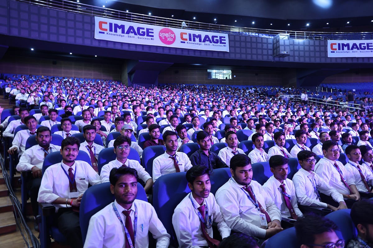 Best BBA College in Patna — Cimage College by Cimage College Patna