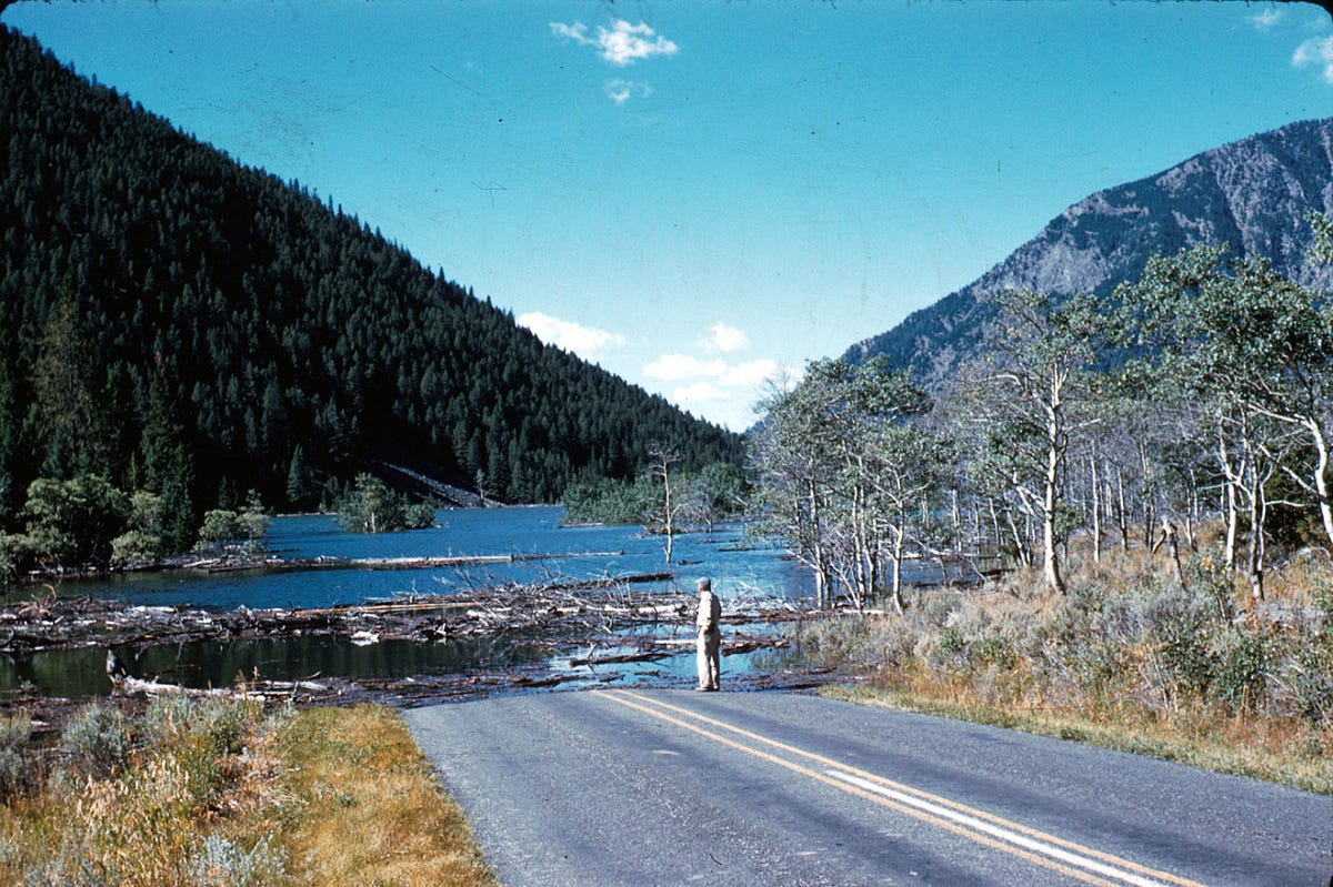 This massive Yellowstone earthquake destroyed a mountain and created a