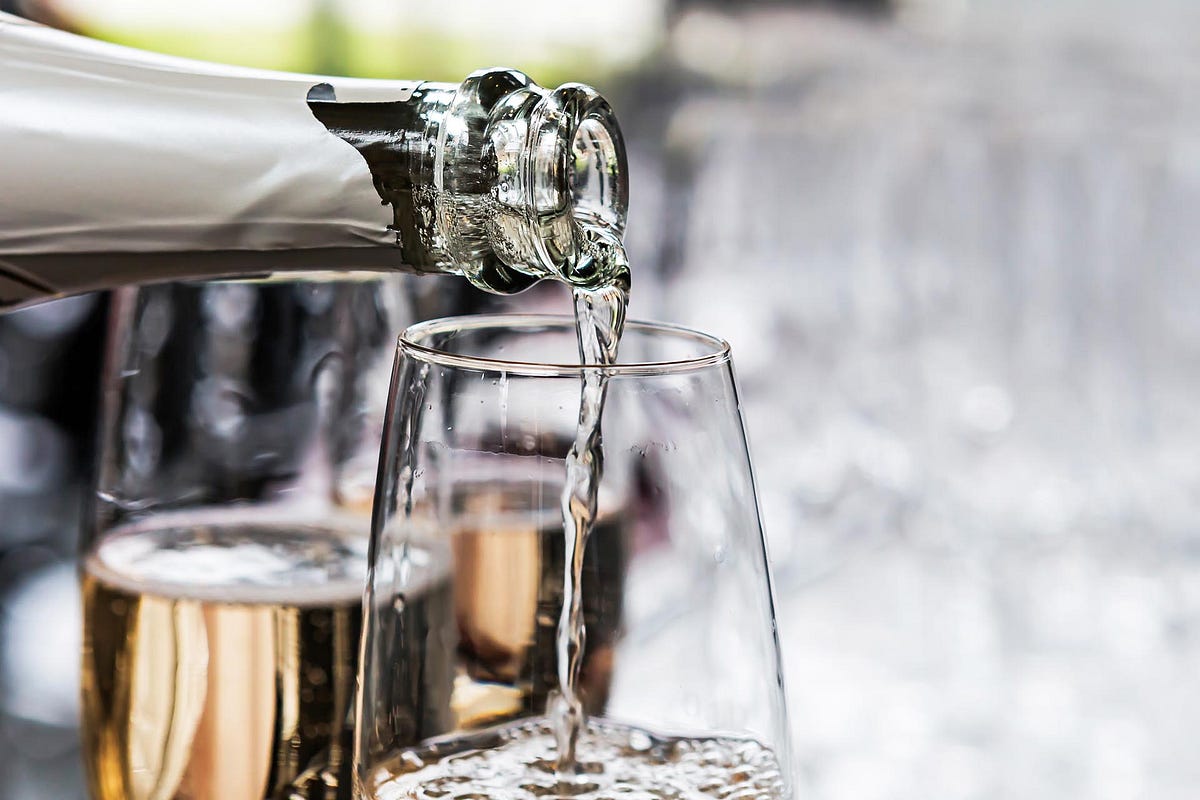 HOW TO MAKE SPARKLING WINE FOR THOSE SPECIAL OCCASIONS by craella88n