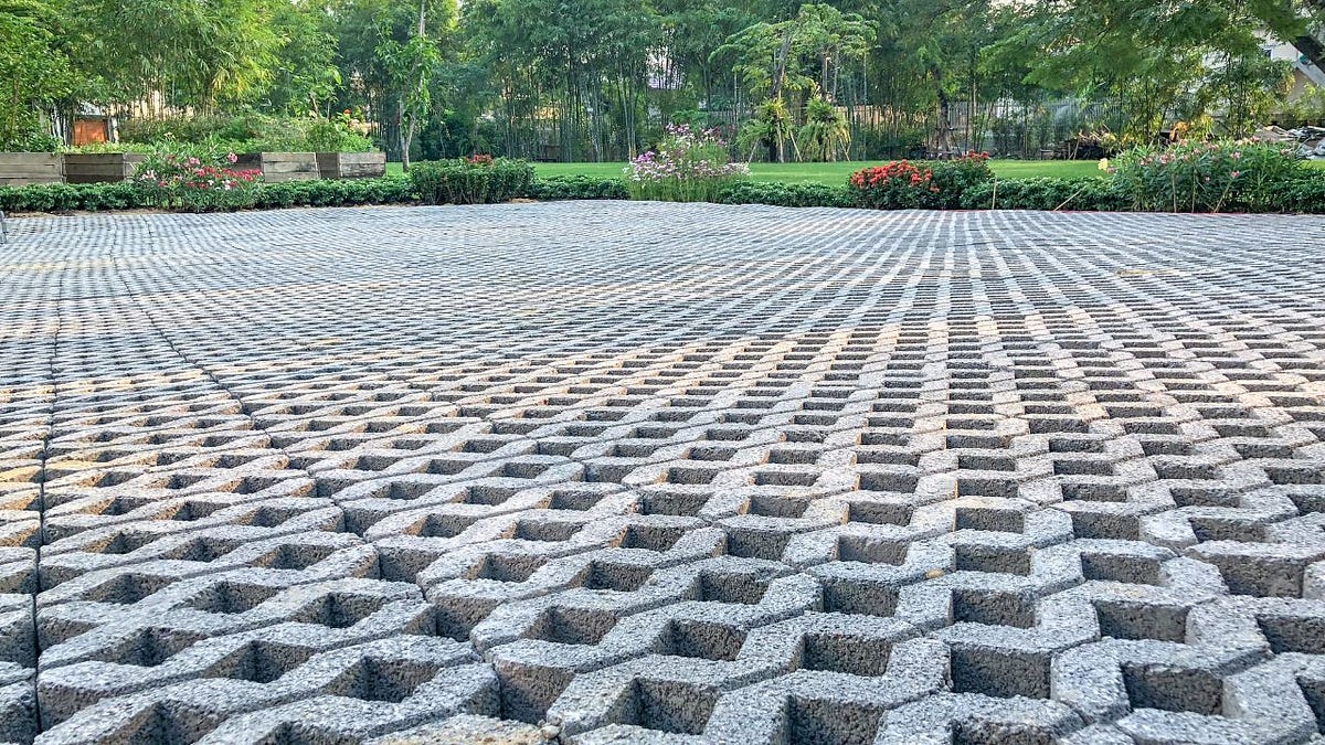 How Much Do Permeable Pavers Cost?Unlocking the Costs of Permeable