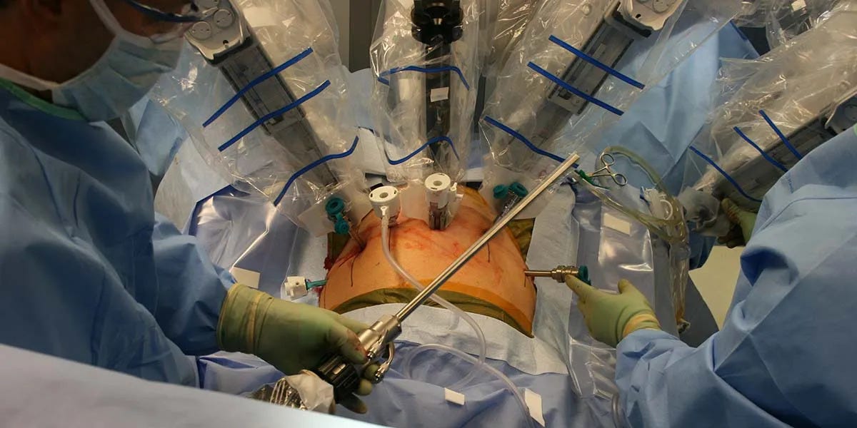 Robotic Surgery. Men with prostate cancer had few… by Anusree chandra Medium