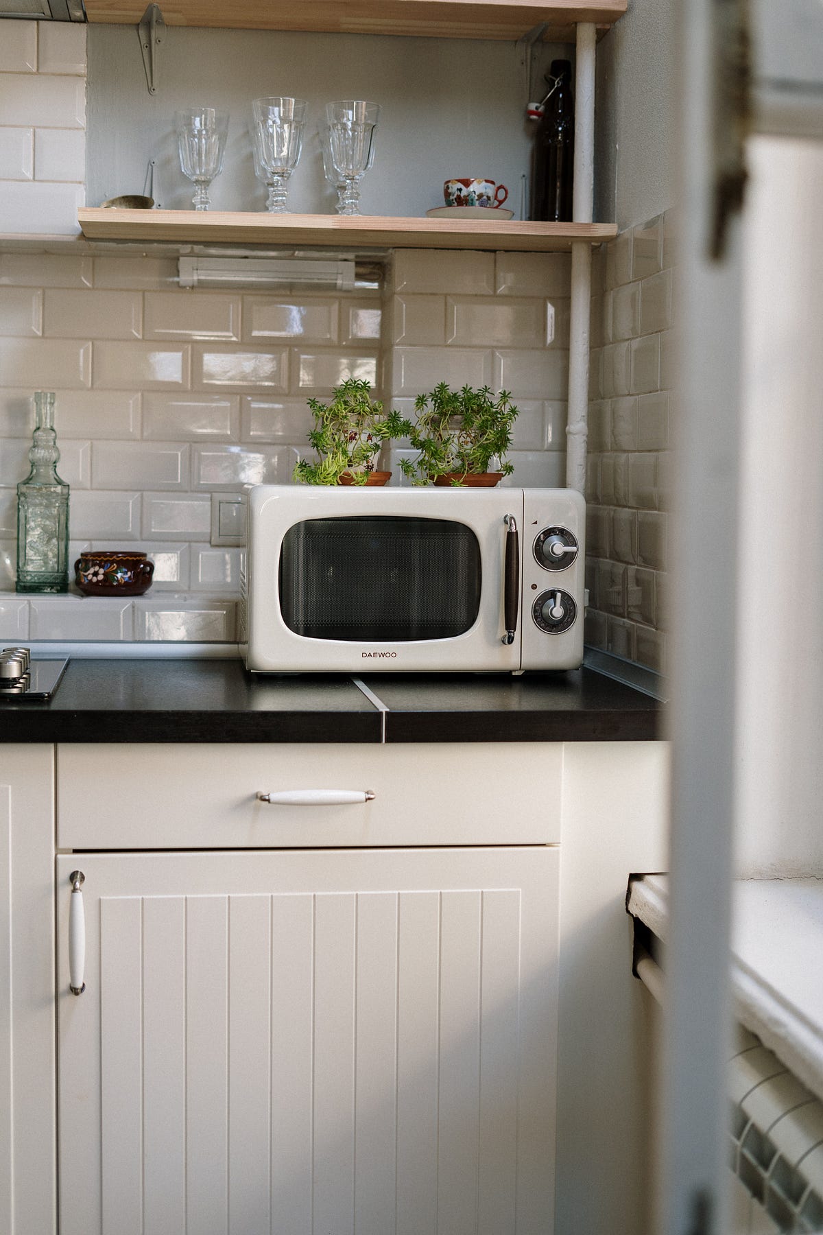 Today this device turns 73 years old. Who invented the microwave oven