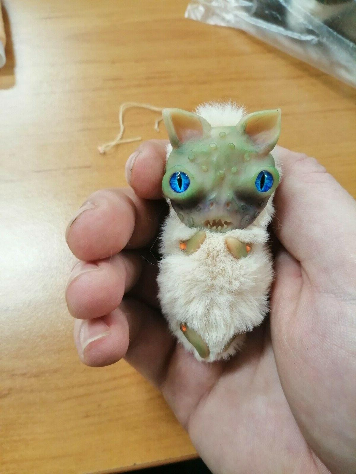 Do stuffed animals have feelings? Arksimus Medium