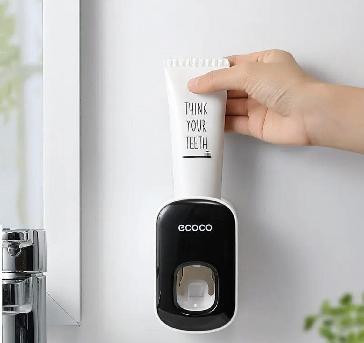 A Clean Start The Role of Toothpaste Dispensers in Bathroom Hygiene