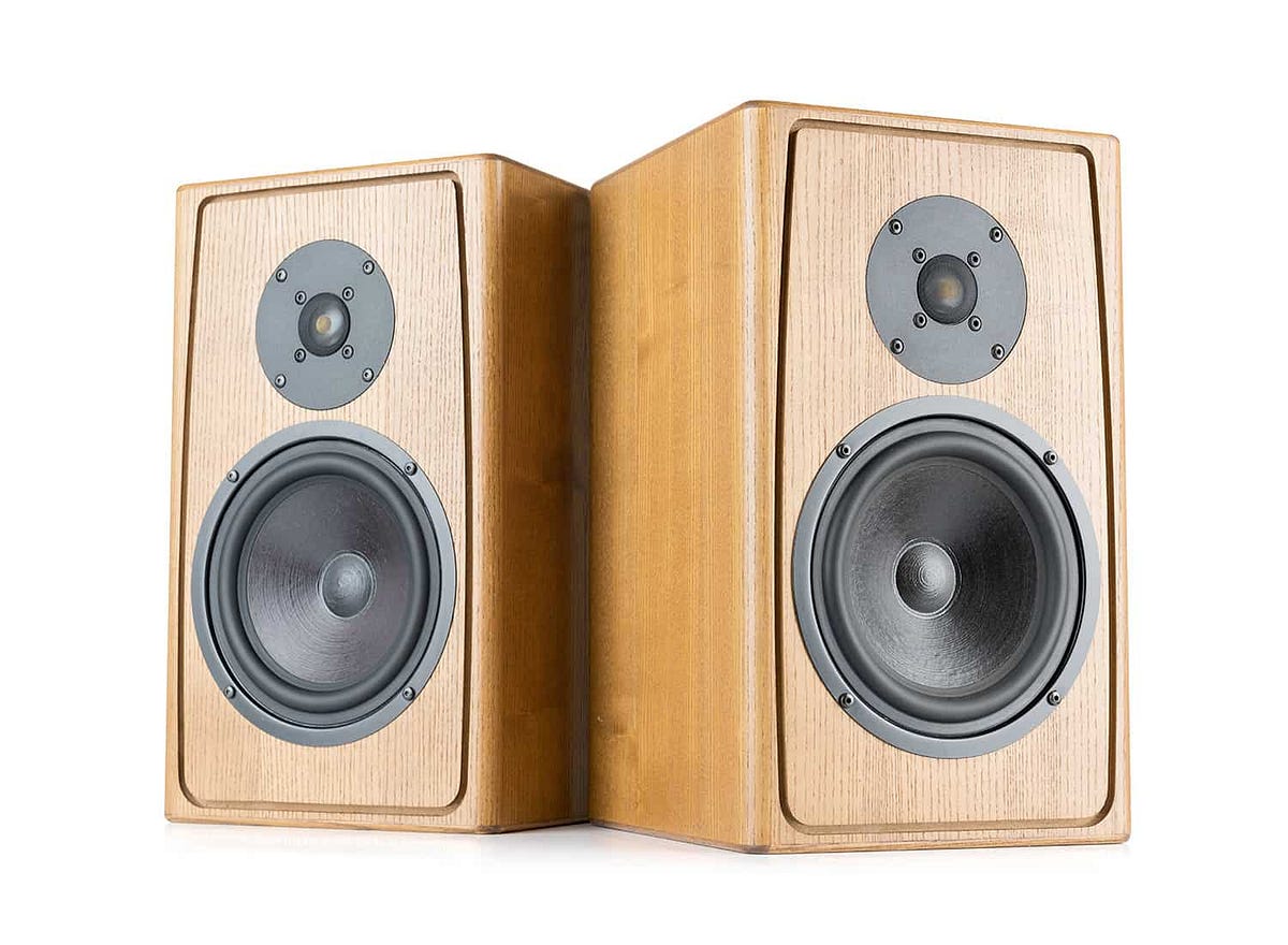 Best bookshelf speaker under 500 Medium