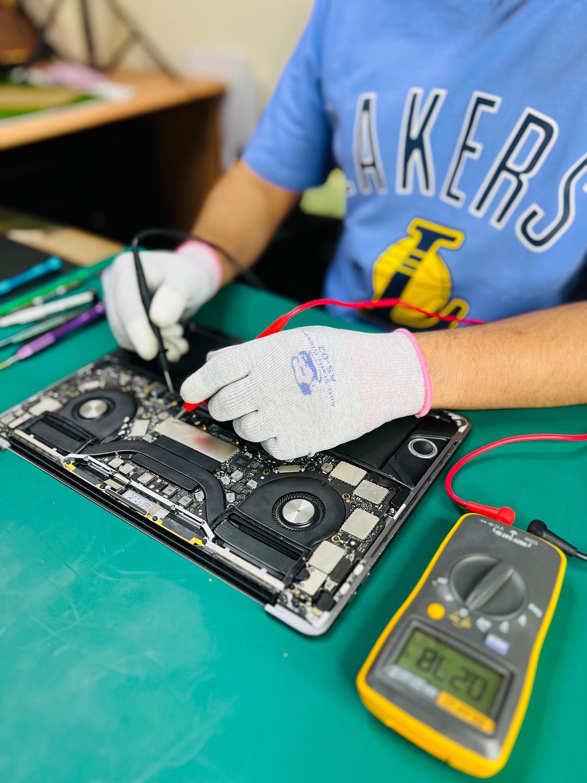 How to Choose The Best Computer Service Center in Abu Dhabi? by Green