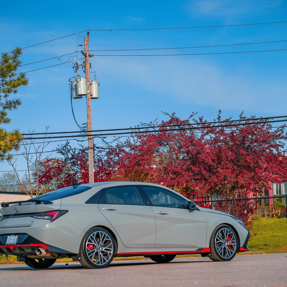 Upgrade Your Ride with The Six Auto Pro’s Exceptional Window Tinting