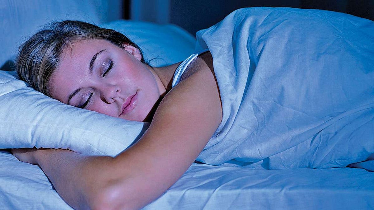 Early Sleep Benefits. Why is important early go to sleep by