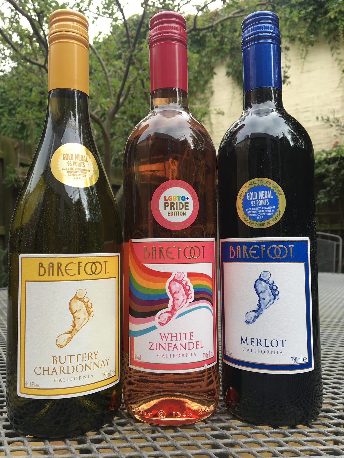 Three Barefoot Wines. Three Californian wines from Barefoot by Tom Lewis Medium