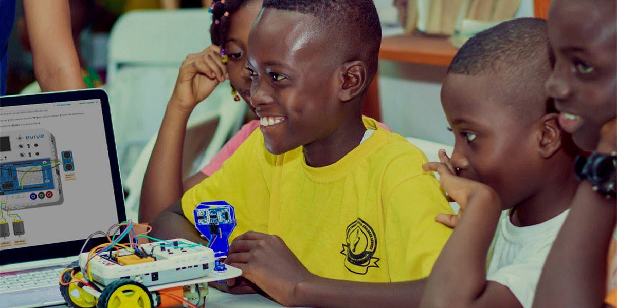 Learn Robotics Best Online Courses for Introduction to Robotics for Beginners by STEMpedia