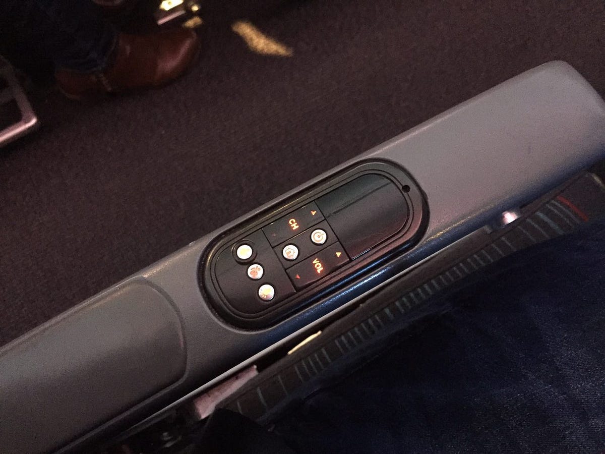 Mildly Infuriating Design This airplane armrest! by Jon Q Medium