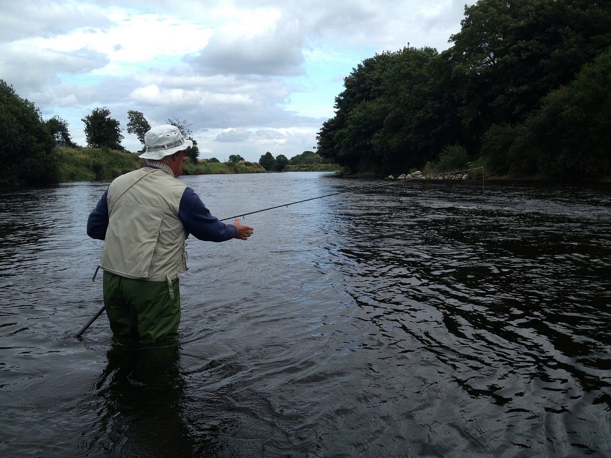 Blackwater Salmon Fishery Fly Fishing Courses for 2018 by Editor Ireland on the Fly Medium