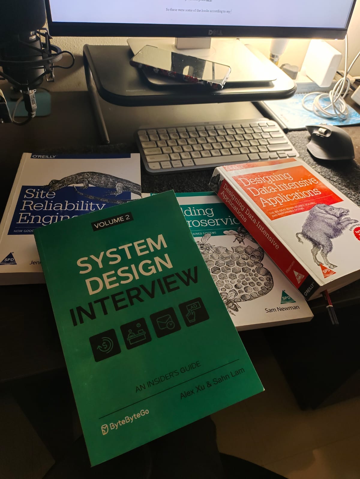 📚 8 System Design Books you must have as a Computer Science Engineer