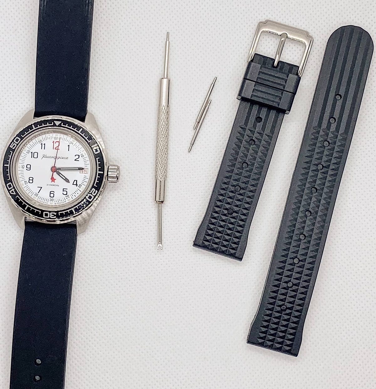 Change your watch strap in 4 simple steps by The Thrifty Gentleman