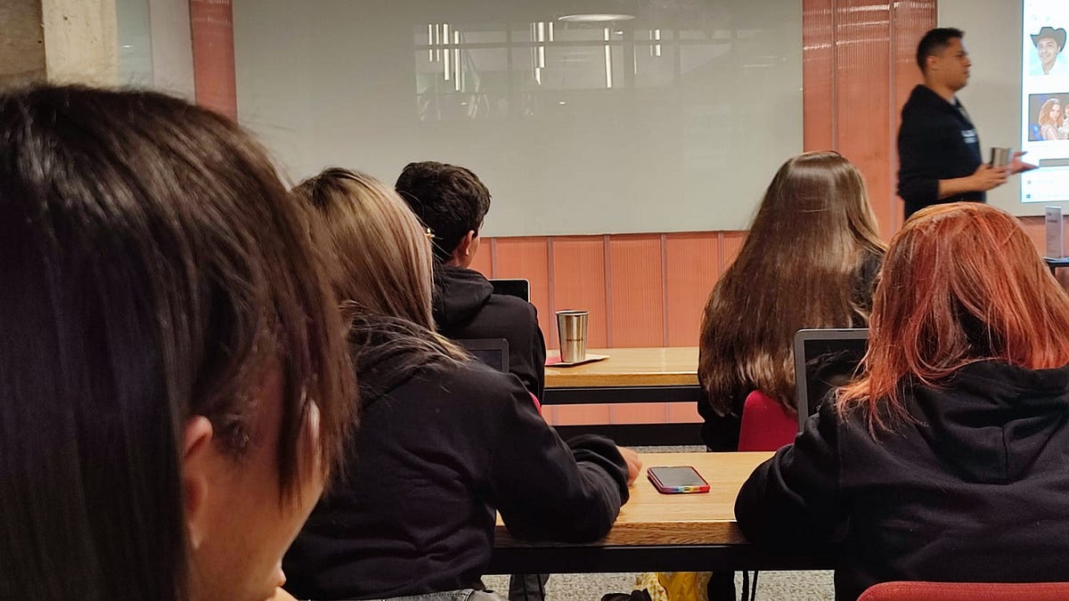 Innovación y Eficiencia Transformando Negocios con Desarrollo de