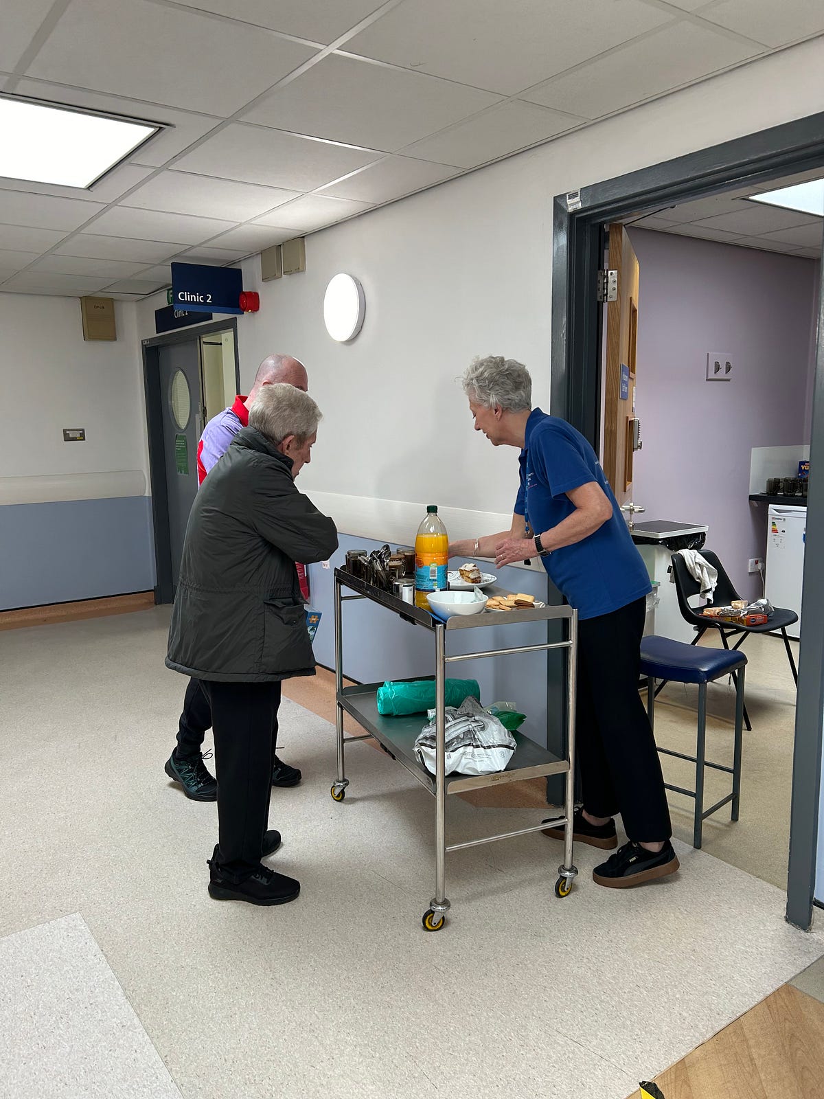 ‘Invaluable’ Stoma Support Group in Nottingham Helps Patients Connect