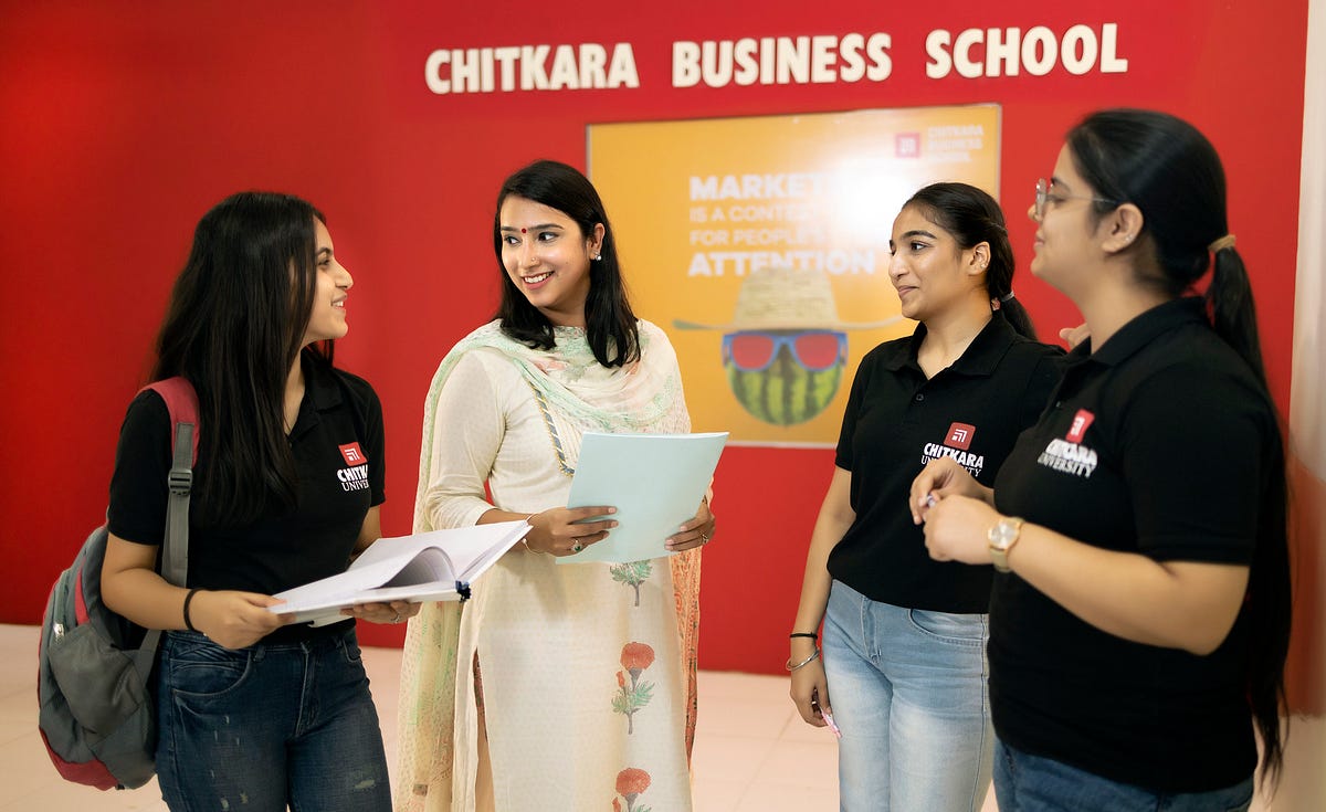 The Ultimate Guide to a Bachelor’s Degree in Logistics & Supply Chain