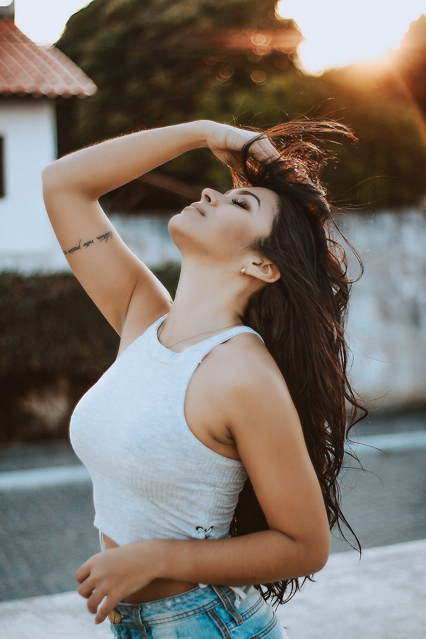 The Mirror Effect How Narcissists Project Their Flaws Onto You — and