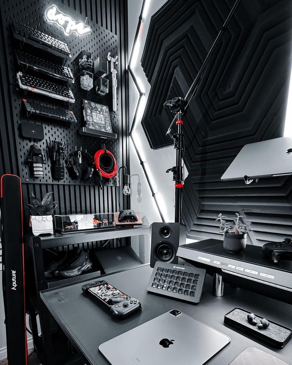 Episode 026 — Inside Chad’s HighTech Desk Setup by Hexcal Jul, 2024 Medium