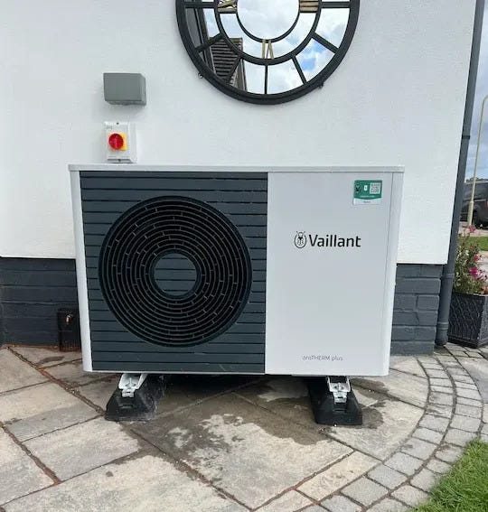 Renewable Energy Incentives for Air Source Heat Pumps by slenergyltd