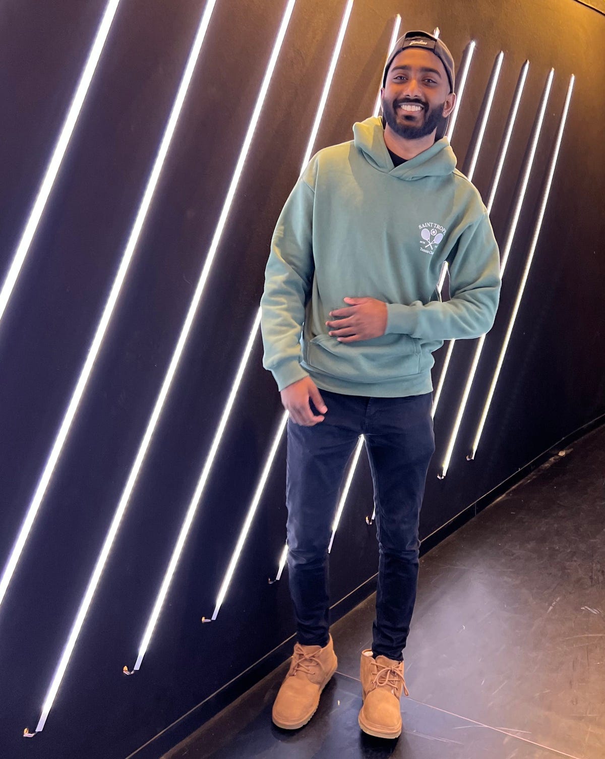 It's baffling how we normalized overworking people nowadays. Lunch