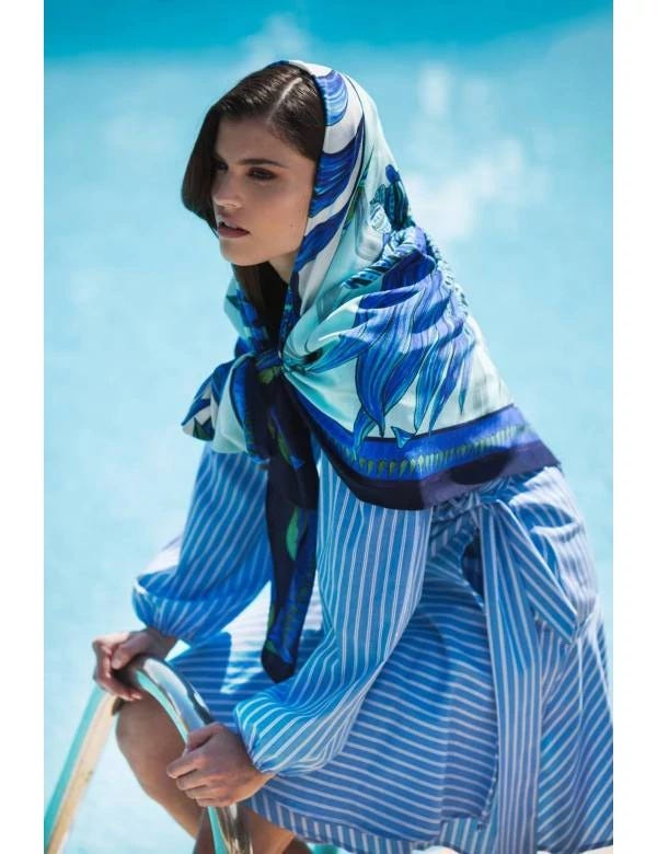 How to wear a small square silk scarf this fall with your capsule