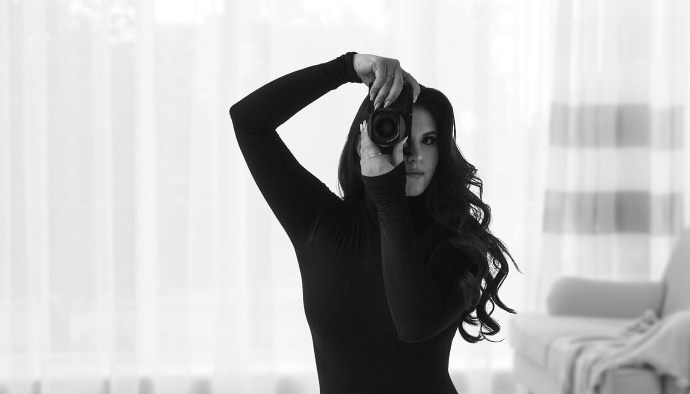 Flower Murals vs. Flower Graffiti What’s the Difference? by Danilo