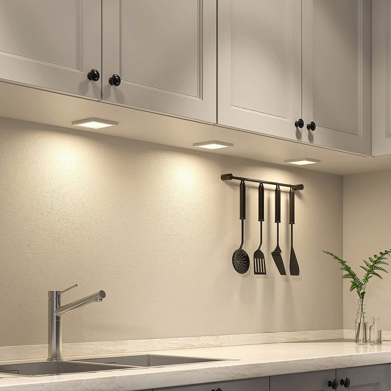 HOW TO PUT C7 LIGHTS ON A CHRISTMAS TREESTEP BY STEP GUIDE by Nestic