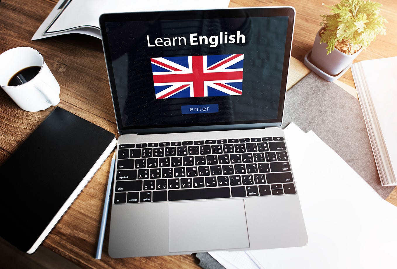 Top 5 best courses to learn English by Eslfast Medium