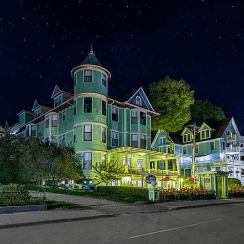 Tranquil Haven Cottage Rentals in Michigan’s Upper Peninsula