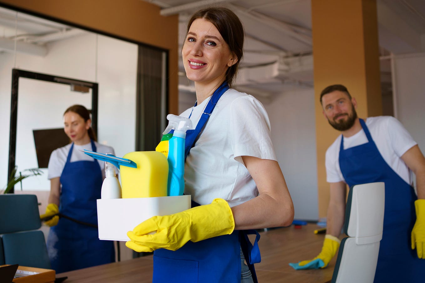 Brisbane’s Shiny Solution Choosing a Commercial Cleaning Company by