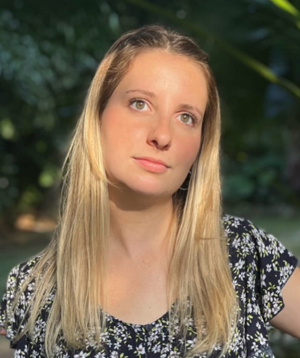 Alexa Jade – Medium