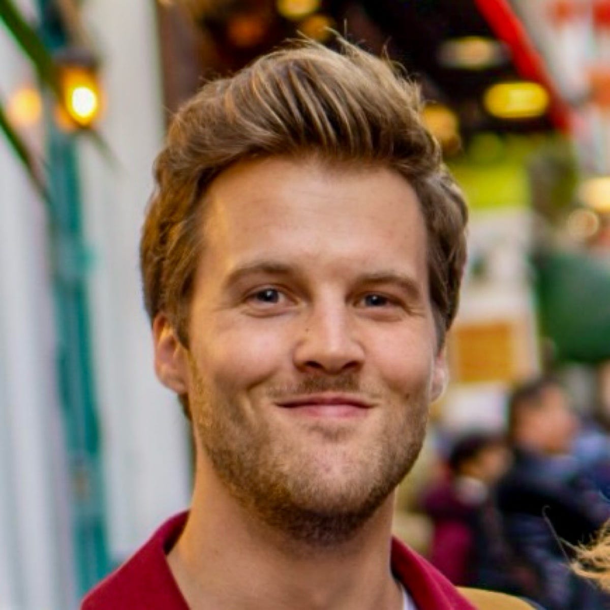 About Marcus Armitage Medium