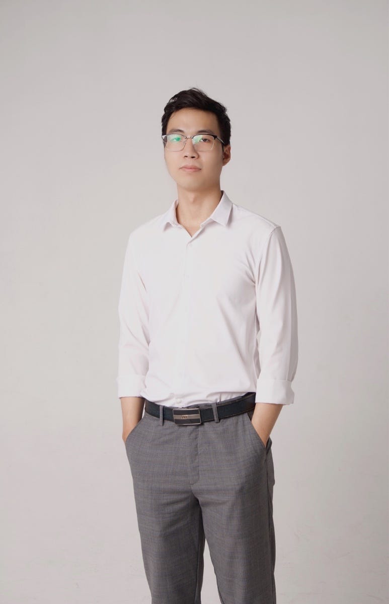 About Duc Truong Medium