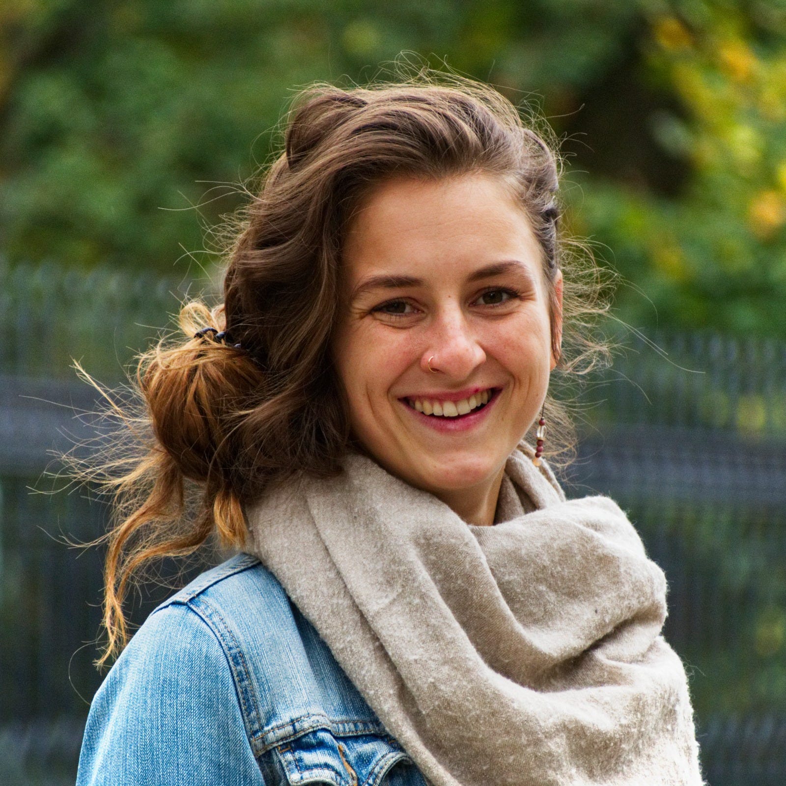 About Josefine W. Medium