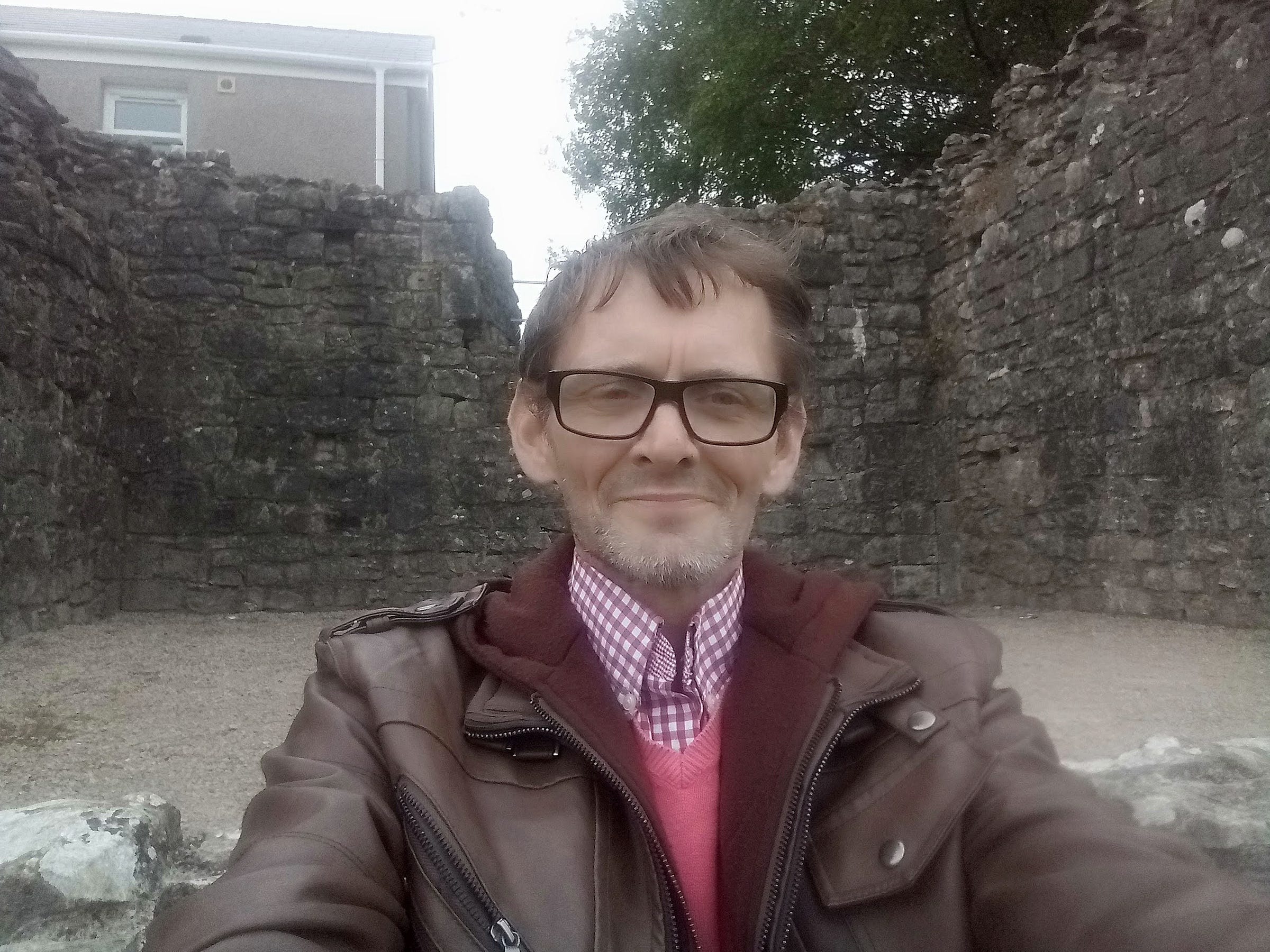 Julian MacIntyre Medium