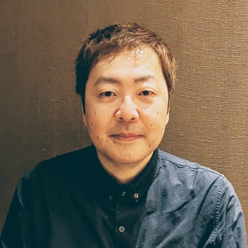 Takashi Iwamoto Medium