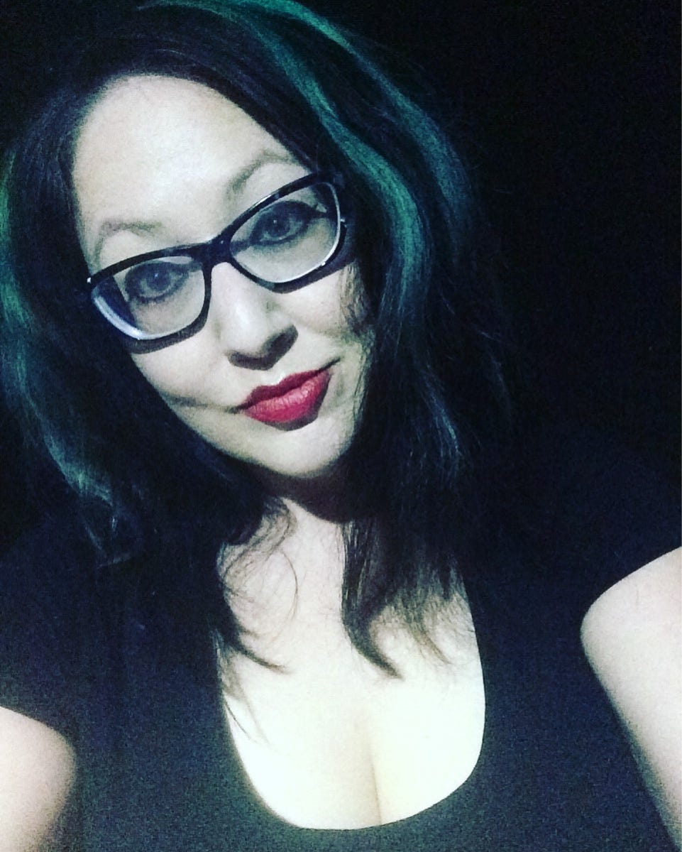 Rowena SpechtWhyte Medium