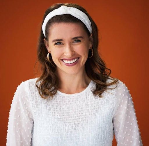 Smart Reasons Why You Should Wear Headbands by Ellie Ter Haar Medium