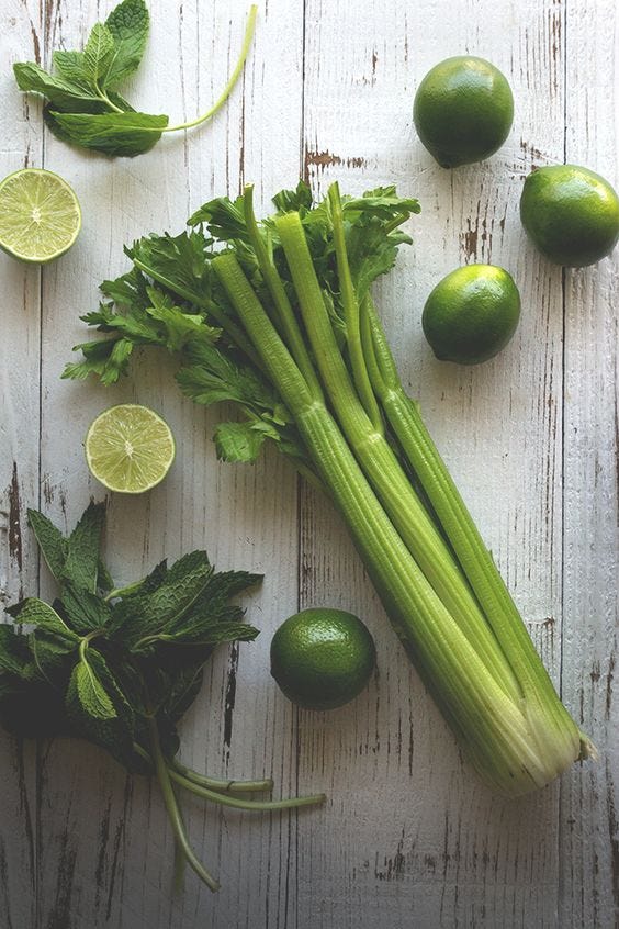 Can Celery Juice Help Beat Acne? Let’s Find Out! by Elle Smith Dec