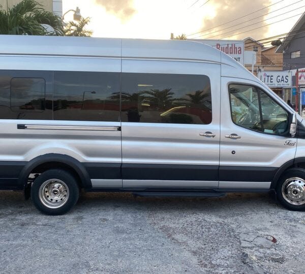 transportation from nassau airport to atlantis by Taxi and Tour