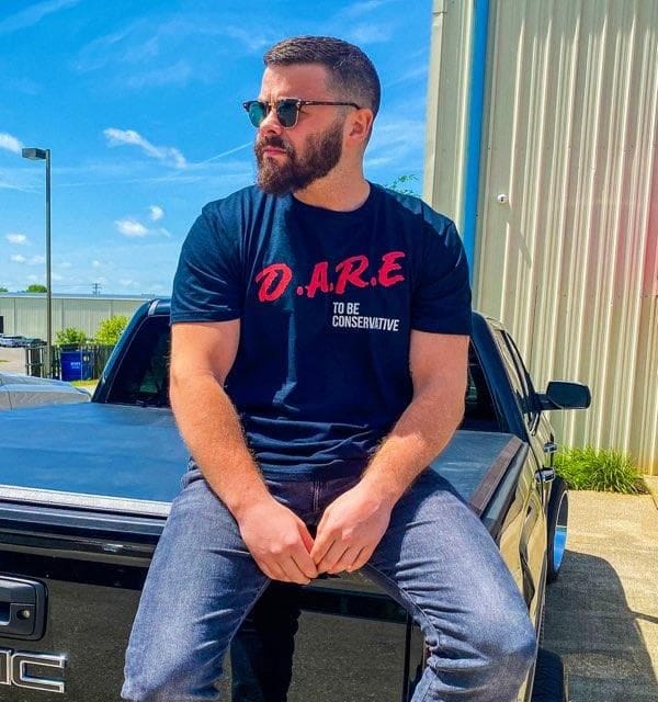 The Story Of This 7Figure Entrepreneur; Tyler ster. by Business & Success Medium