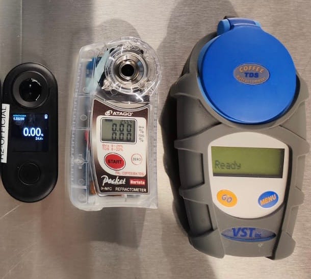 Coffee Refractometer Accuracy DiFluid R2 vs VST by Robert McKeon