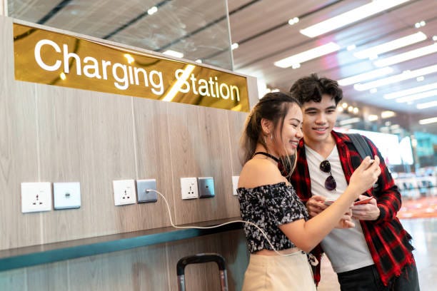 How Can Use Phone Charging Stations to Charge Your Phone Easily? | by