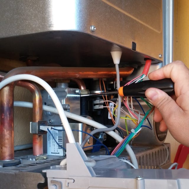 Noisy Water Heater? The Simple Guide to Diagnose and Resolve the Issue