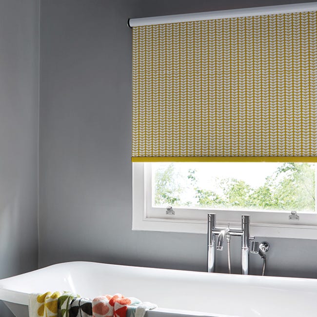 Do roller blinds go inside or outside the recess/frame? by We Love