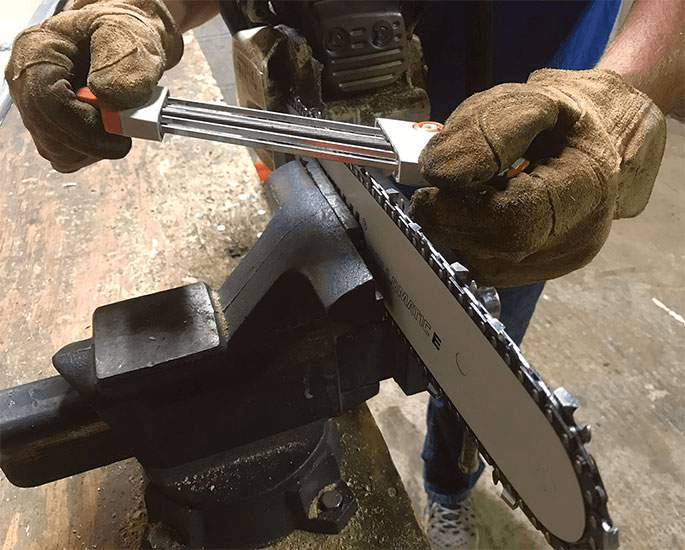 What is the best way to sharpen a chainsaw? by Westcoast Saw Medium